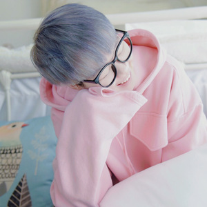 男人的未来是女人你的皮肤很柔顺吗
